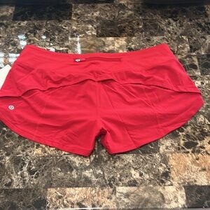 LULULEMON SPEED UP SHORT 2.5” LINED SIZE 10 DKRD COLOR NWT